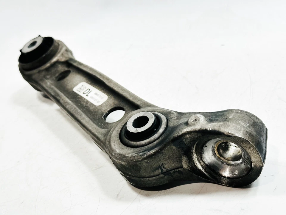 BMW 5 G30 G31 530xi 540xi FRONT LEFT SUSPENSION CONTROL ARM 6861181 - Image 3 of 4