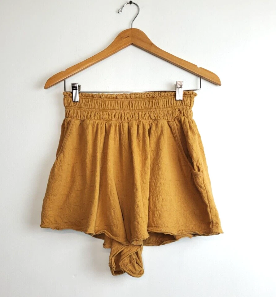 Pantalones Cortos Anthropologie Kimberly Para Mujer Pequeños Práctica Diaria Cómodos Mostaza Salón Foto 3 de 4