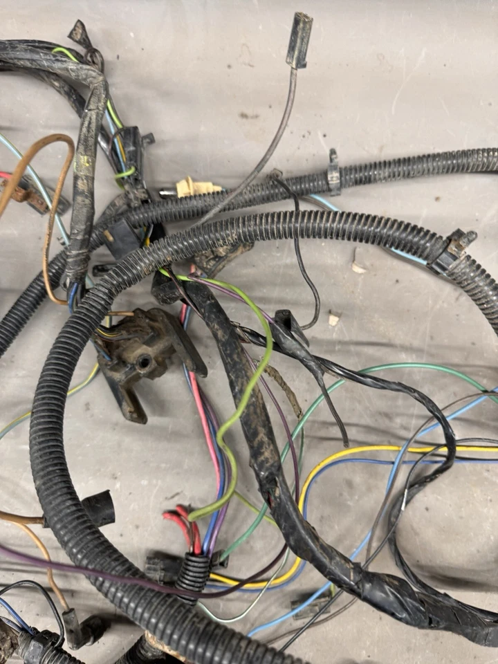 Chevy Vega 1974 1975 Arnés de cableado de faros Faro Luz de cabeza Lámpara Señal OE Foto 4 de 4