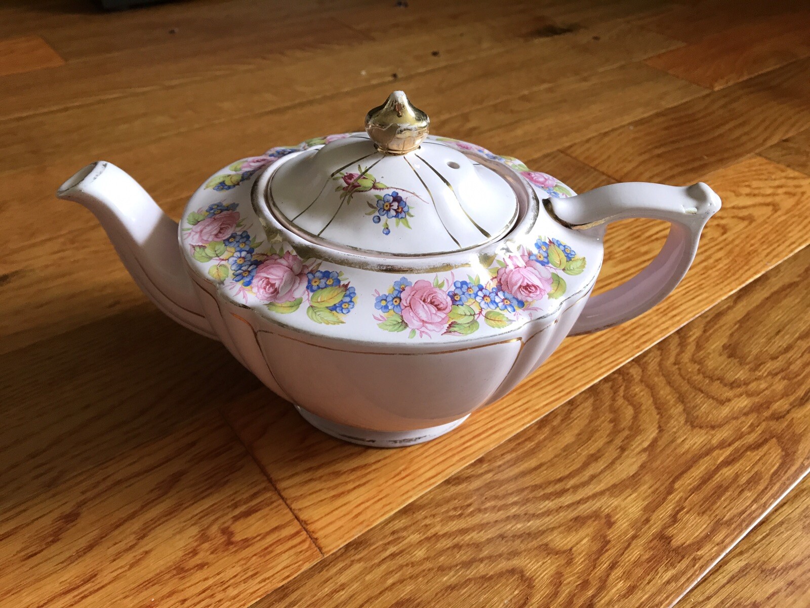Vintage Sadler Teapot Pink Roses And Gold Trim eBay