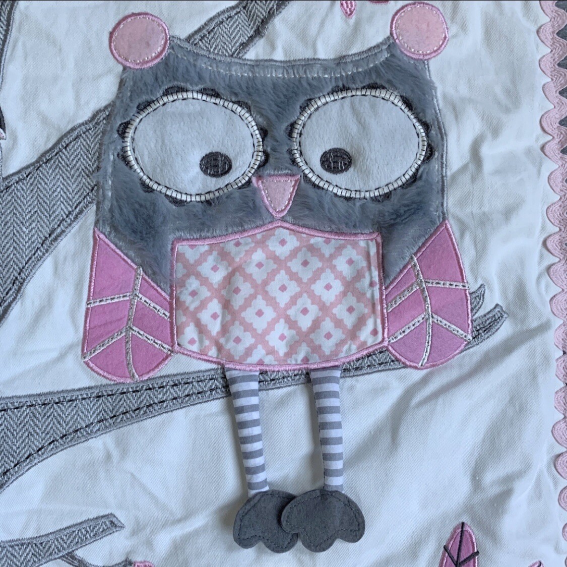 Levtex Baby Night Owl Crib Blanket Quilt Pink Gray White Owls Birds
