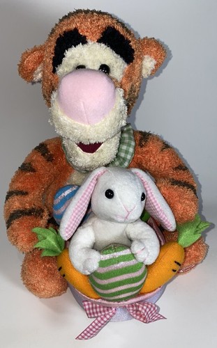 Disney Store Tigger with Easter Basket & Bunny Plush figure No sounds / movement - 第 1/3 張圖片