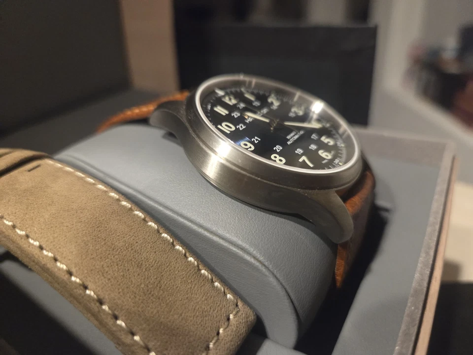 Hamilton хаки поле титана, синий циферблат, 42 мм - Изображение 3 из 4