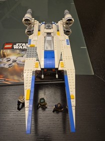 LEGO STAR WARS U-WING 75155 (Complete Set and Manual, missing a Fig)