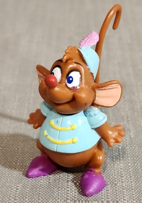 Disney Cinderella Gus Mouse Royal Escort Uniform 1.75'' Figure Cake Topper Toy