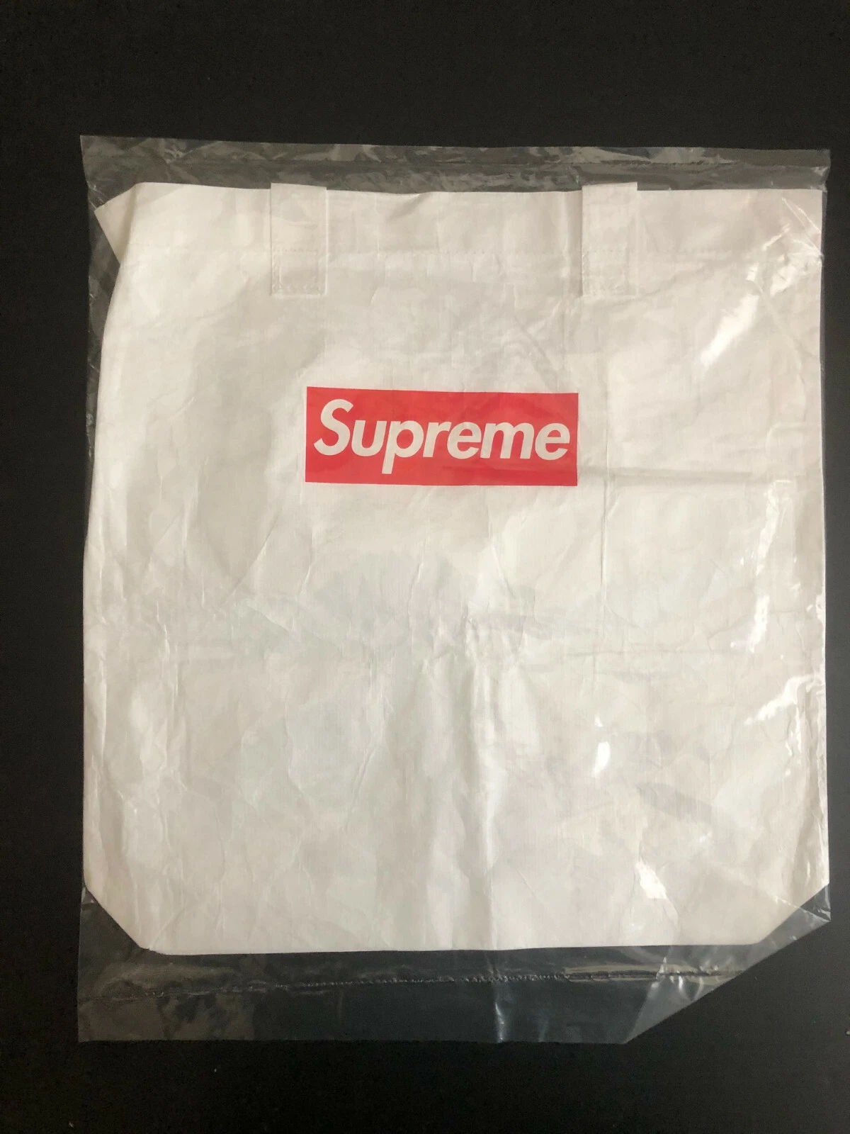 Sac fourre tout Supreme Tyvek SS17 neuf boîte rare logo 