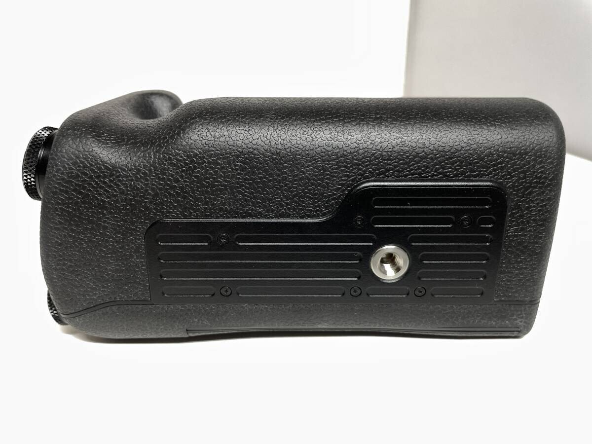 Sigma PG-41 Power Grip for SD Quattro & Quattro H Mirrorless Sigma PG-41 Power Grip for SD Quattro & Quattro H Mirrorless