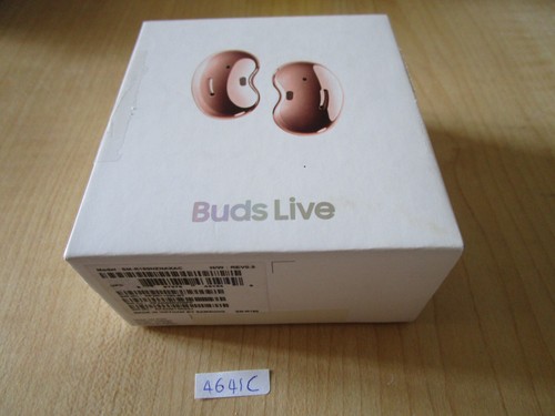 Box and charging cable for Galaxy Buds Live earbuds - Picture 6 of 6