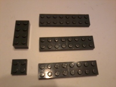 Tyco building blocks-2009~LEGO Comp~5 Smoky Gray-flats-Used~Boys & Girls~Deal !!