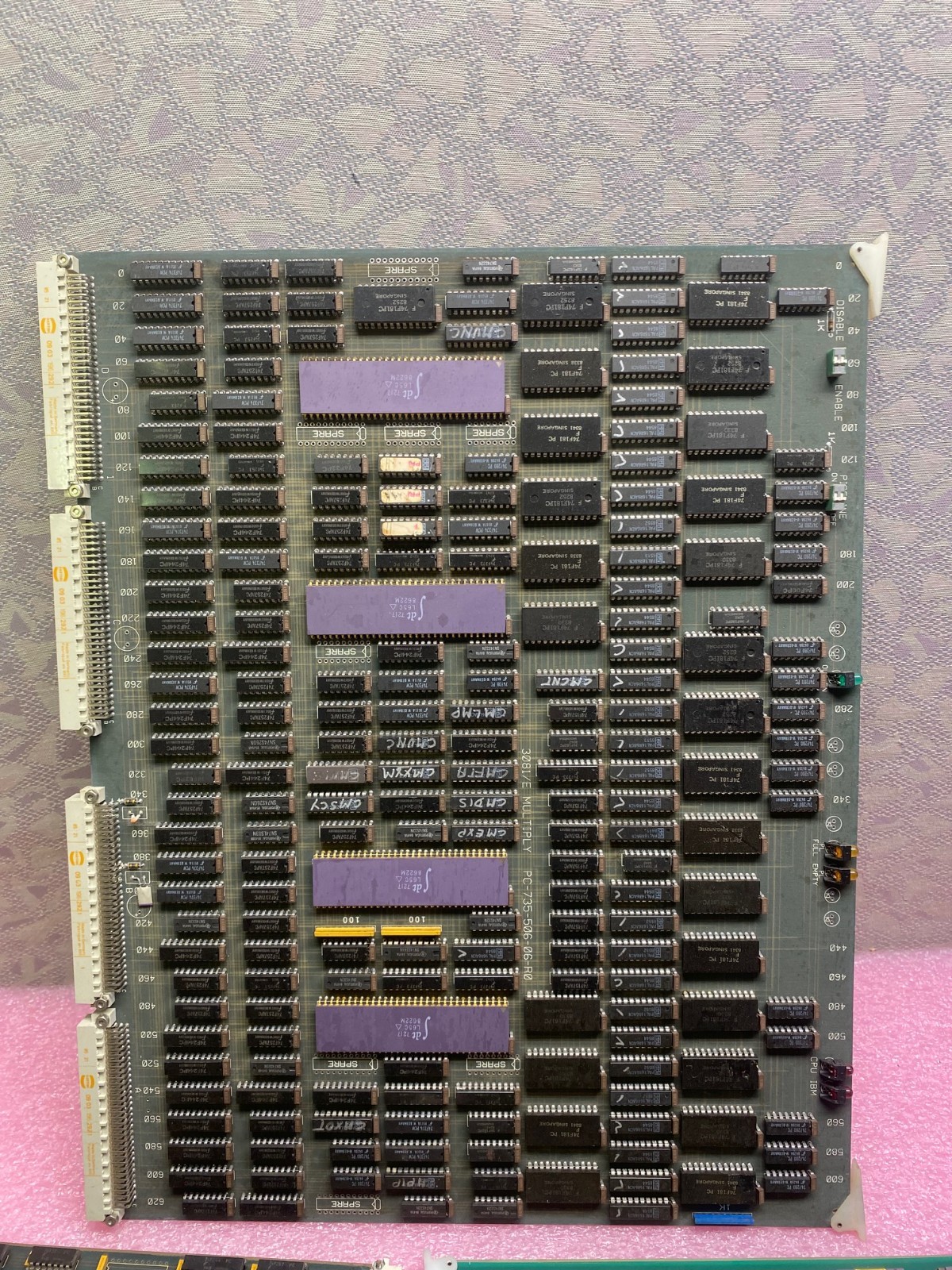 21 POUNDS 6 OUNCES OF BOARDS WITH GOLD CERAMIC CHIPS FOR GOLD RECOVERY