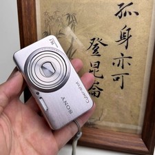 SONY Cyber shot DSC-W630 Digital Camera 16.1 MP 5x Optical Zoom Silver USA Stock