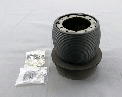 Italian Steering Wheel Hub Adapter for MOMO NRG RAID Gussi Italia Ford Merkur
