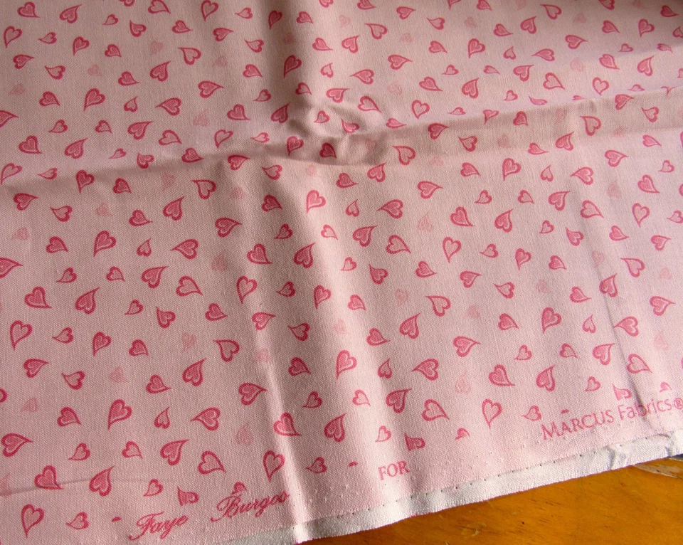 1.4 yds CLOSE TO MY HEART Faye Burgos Marcus Fabric PINK HEARTS Valentine's Day - Image 2 of 3