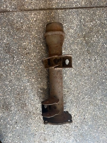 HOUSING, REAR AXLE LH