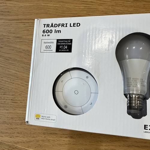 IKEA GATEWAY Tradfri Kit + Switch + 2 Bulbs - NEW NEVER USED - Picture 2 of 5