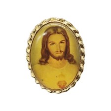 Sacred Heart of Jesus Lapel Pin Vintage Glossy Enameled Religious Christian 4