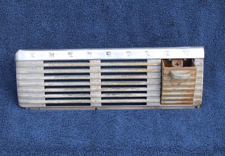 1947-1953 Chevy Truck Speaker Grille Ashtray Assembly Accessory Advanced Design Foto 2 de 4
