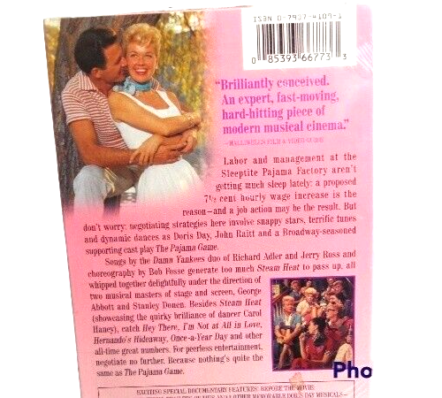 Seltenes "The Pyjama Game" mit Doris Day (VHS, 1999) WB Factory Sealed mit Bonus Trailer - Bild 4 von 7
