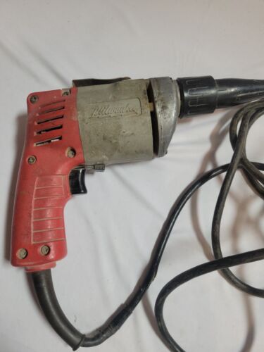 MILWAUKEE Electric Drywall Screw Shooter Model 6753-1. 3.5 Amps, 4000 RPM. - Picture 3 of 6