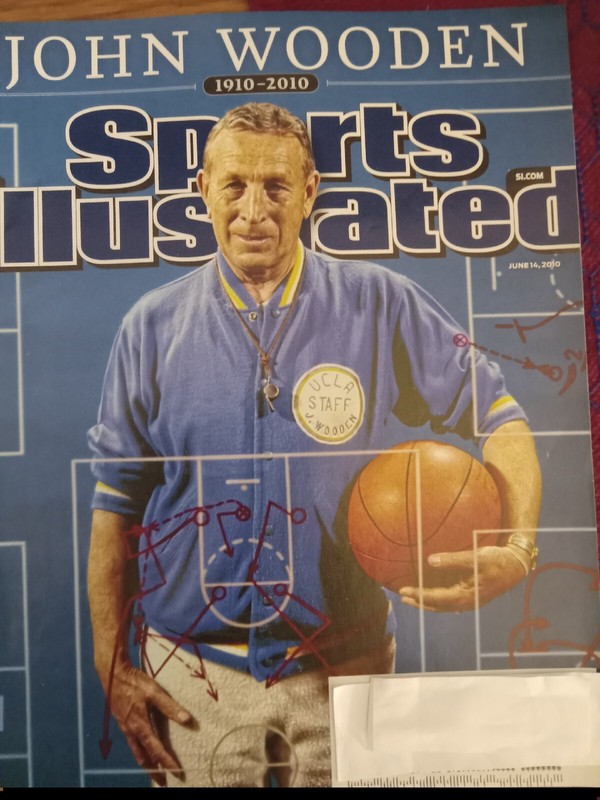 Sports Illustrated - John Wooden 1910 - 2010 6-14/10 Address Label Descent Condi