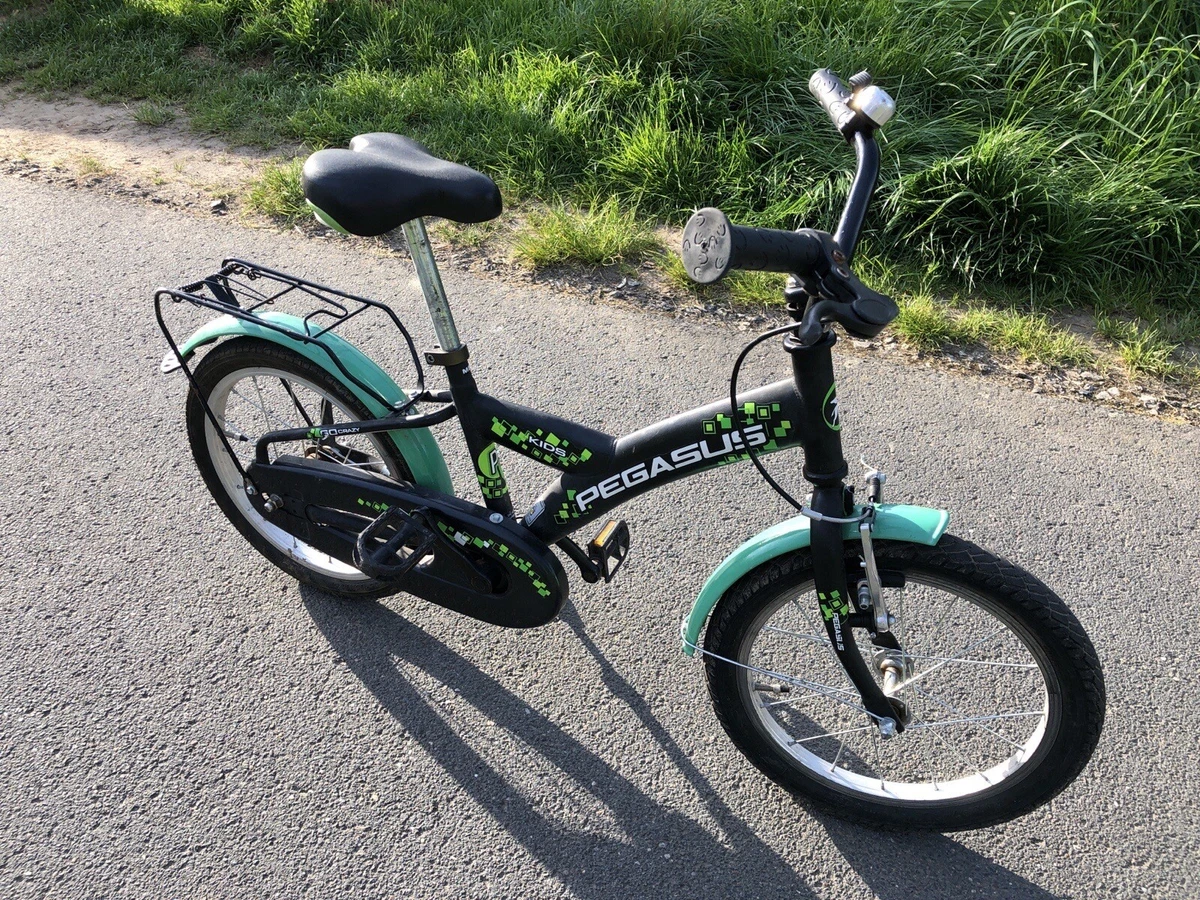 urban e bike test Urtopia Carbon 1 Step-Thru Ebike White main image 1