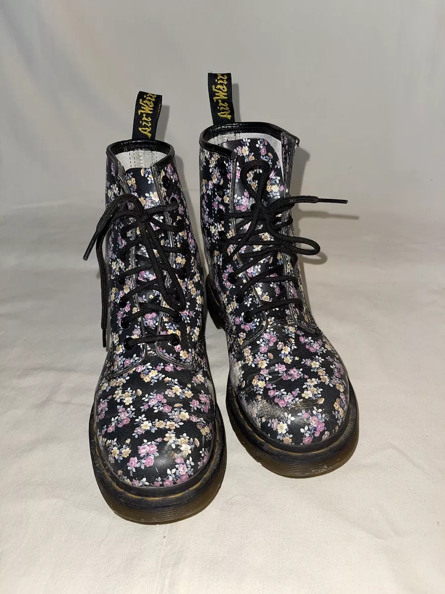 Floral print hotsell doc martens