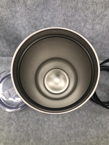 yeti 30 oz. rambler tumbler with Removable Handle. Sliver - Picture 5 of 9