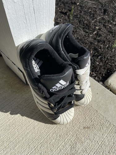 vintage adidas shell toe