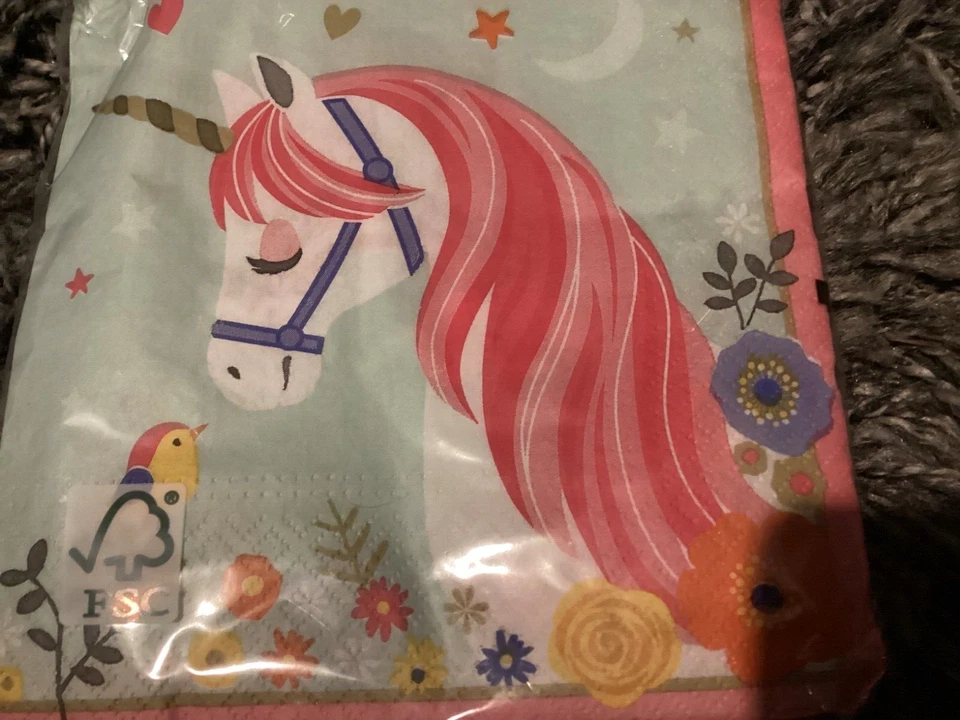 BNIP New 16 Unicorn Paper Napkins 33x33cm - Image 2 of 3