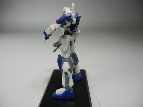 Figura BANDAI Duel Gundam Collection Vol.4 GAT-X102 Duel Gundam 1 1/400 - Imagen 4 de 9