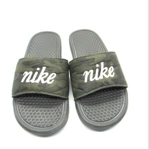 nike benassi camouflage slide sandals