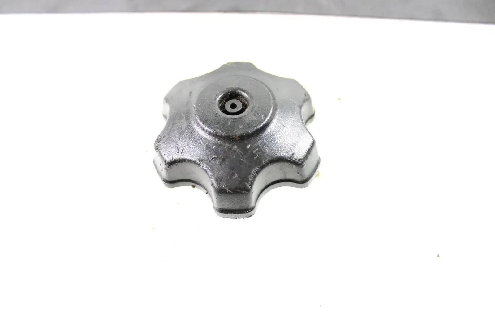 01-06 SUZUKI RM125 OEM GAS TANK FUEL CELL CAP B4499