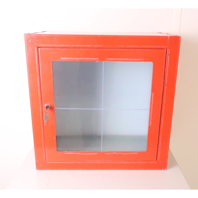 Boîte sous verre dormant DECAYEUX avec fermeture à clef