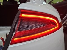KIA Stinger 2018 Rechts R�ckleuchte Heckleuchte 92402-J5 IPJ240423