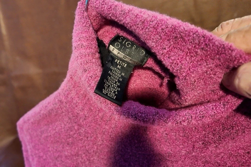 Suéter Sigrid Olsen Rosa Frambuesa Boucle Cuello Tortuga Talla PM Foto 3 de 3