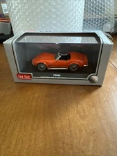 Sun Star 1/43 1968 Chevy Corvette 10042 Box Shows Shelf Ware