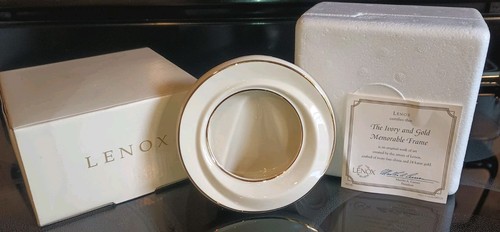 Lenox Round Picture Frame Ivory And Gold 24K Gold Trim Brand New - Picture 5 of 16
