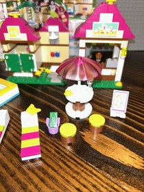 LEGO FRIENDS: Heartlake City Pool (41008) 100% Complete, w/manuals, no box