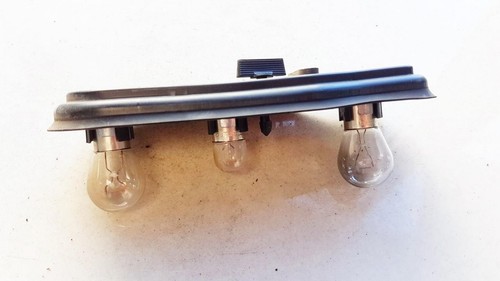 8371324 Lampenträger Rücklicht Rückleuchte innen Heckklappe  B DE925590-12