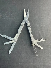 Leatherman Micra Stainless 10-in-1 Multi-Tool Pats Pend Camping Hiking Fishing