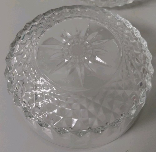 Set Of 8 Arcoroc Starburst Small Bowls - Picture 2 of 6