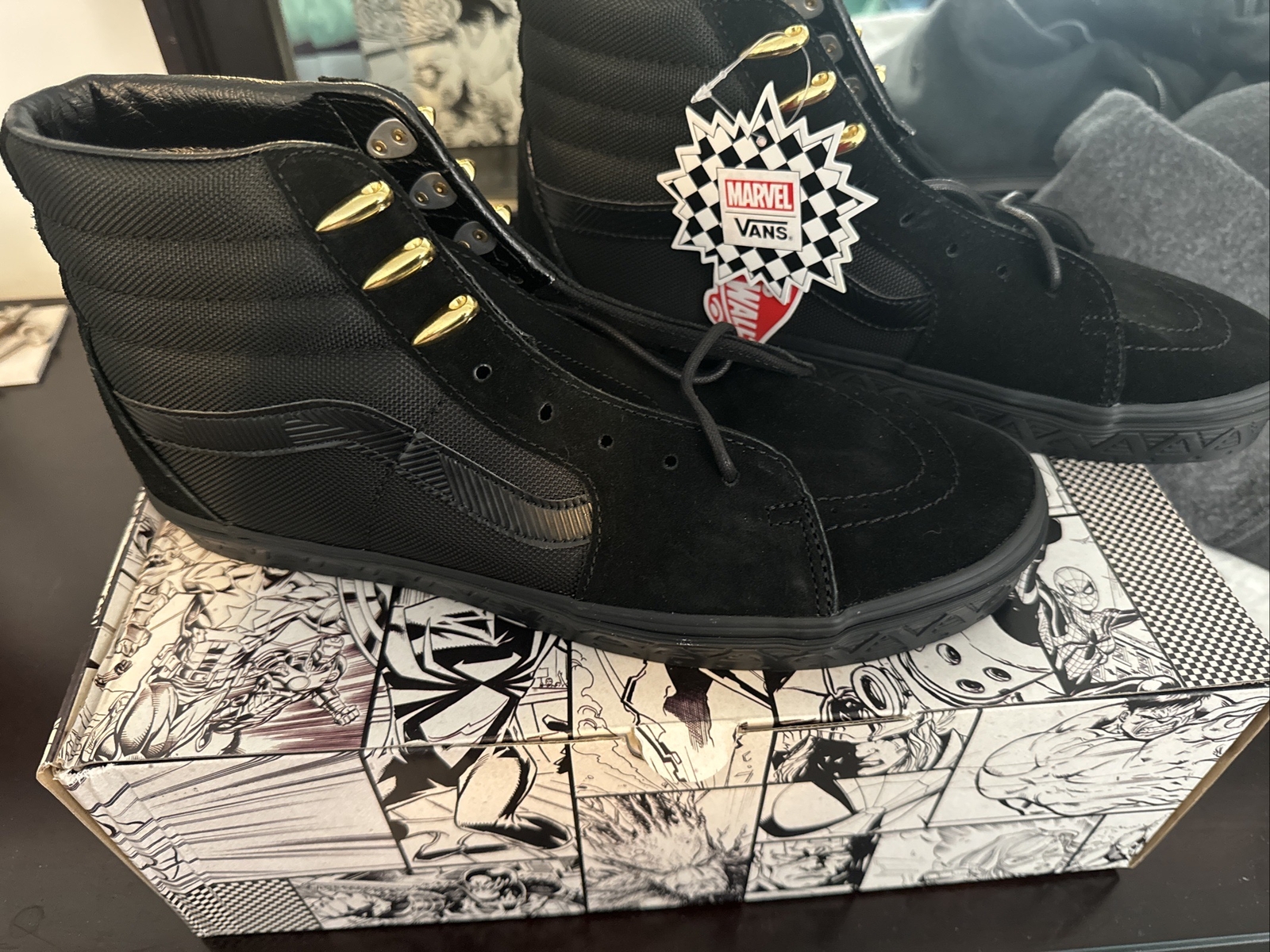 RARE! New, Never Worn Size 10.5 - VANS Sk8-Hi x Marvel Black Panther 2018 image 3