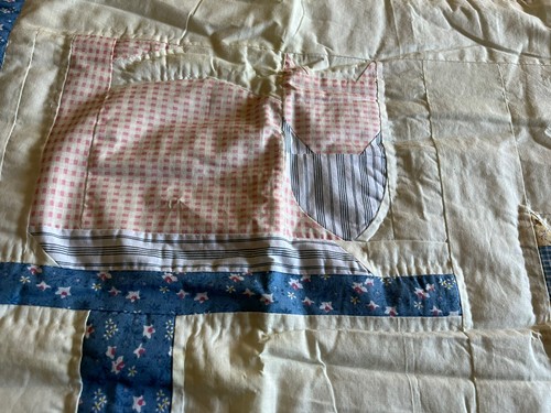 Day by Day Curious cats quilted pillow sham 20x26 - Picture 3 of 7