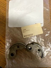 PKG. of 2 New Genuine Redmax/Husqvarna Clutch Shoes 5162076-01