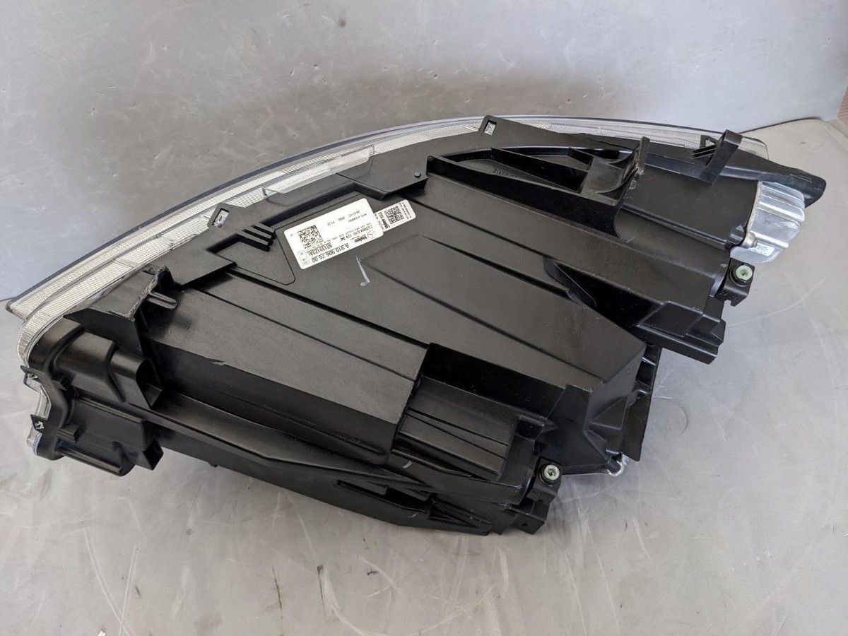 OEM 2019-2023 Mercedes Benz Sprinter RH Passenger Side LED 