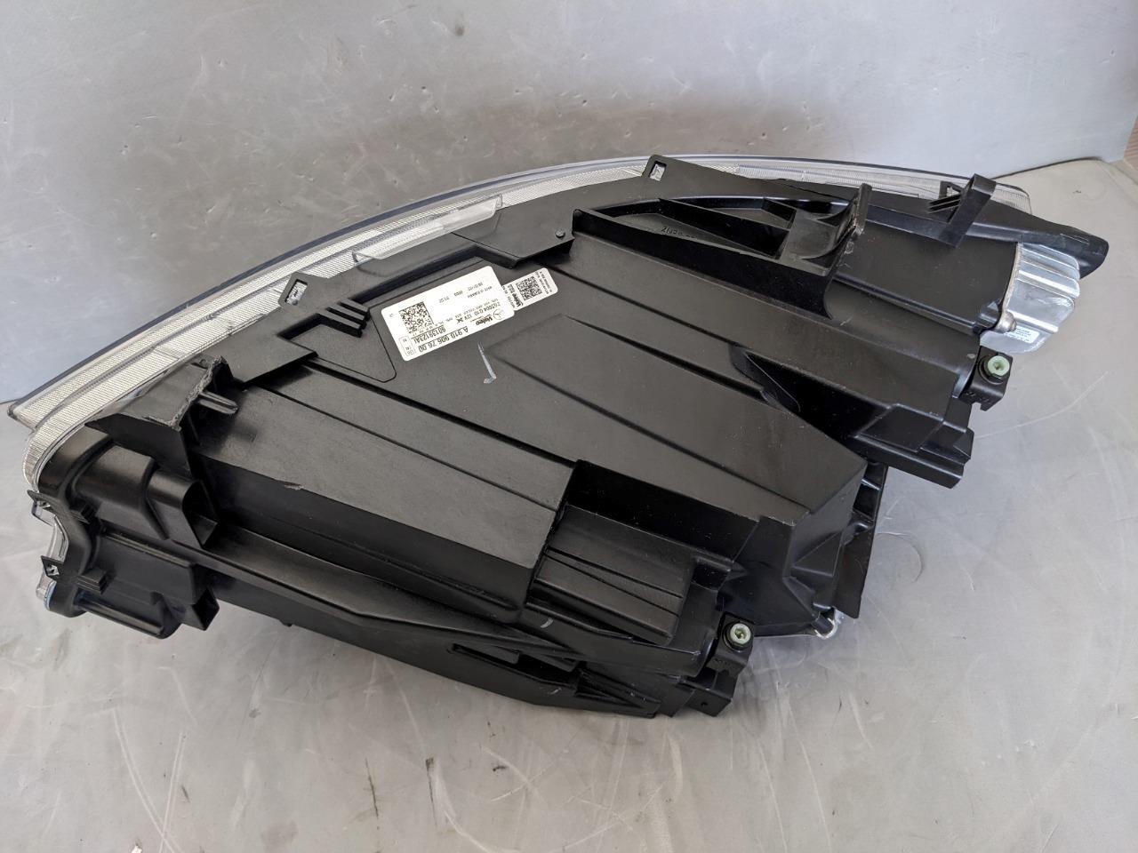 OEM 2019-2023 Mercedes Benz Sprinter RH Passenger Side LED 
