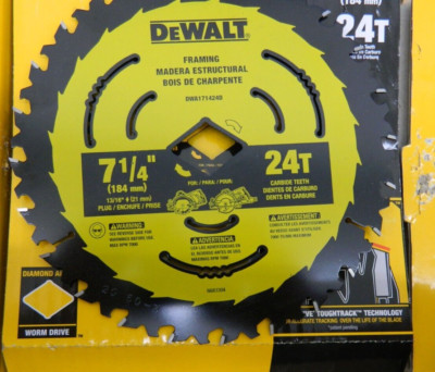 DEWALT qty 2 Wet & Dry Cut Saw Blade: 7-1/4  24 Teeth DWA171424