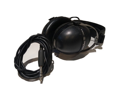 Vintage Pioneer SE-205 Stereo Headphones Great working Condition Japan