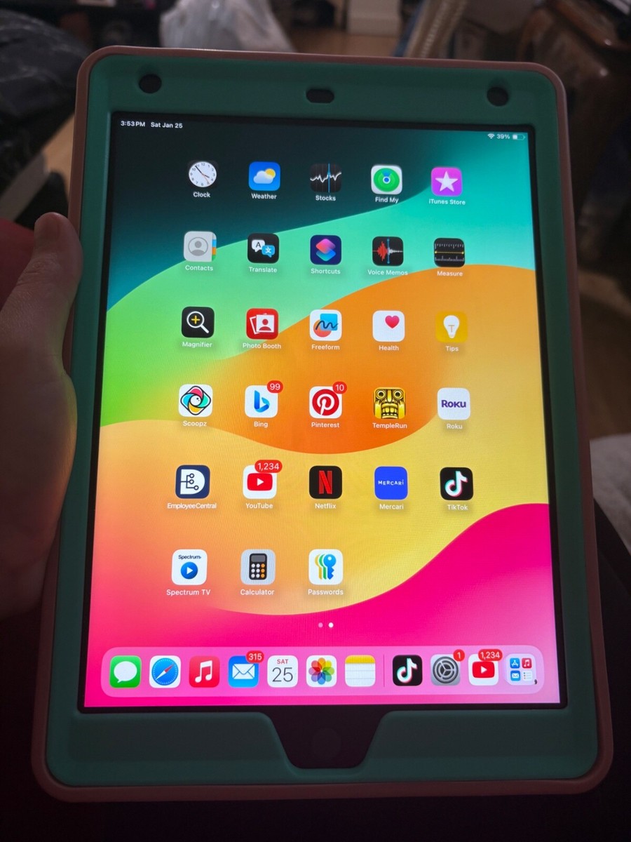 Apple iPad (9th Generation) A2602 64 GB, with TIKTOK 194252515655