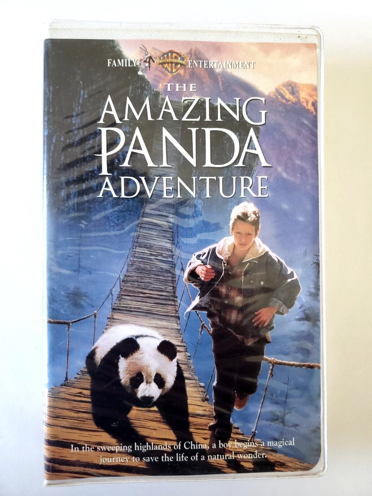 The Amazing Panda Adventure (VHS Video Tape 1996, Clamshell